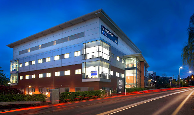 STFC Hartree Centre ký kết thỏa thuận với Lenovo về siêu máy tính hiện đại nhất